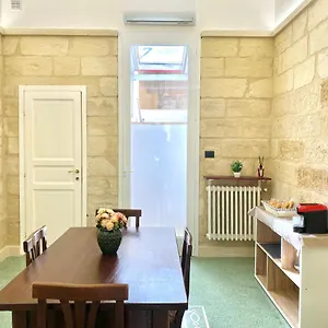 Vohis Luxury House - Fast Wi-fi & Easy Parking Appartamento Lecce